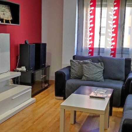 Apartamento Los Lirios Logroño Dış mekan fotoğraf
