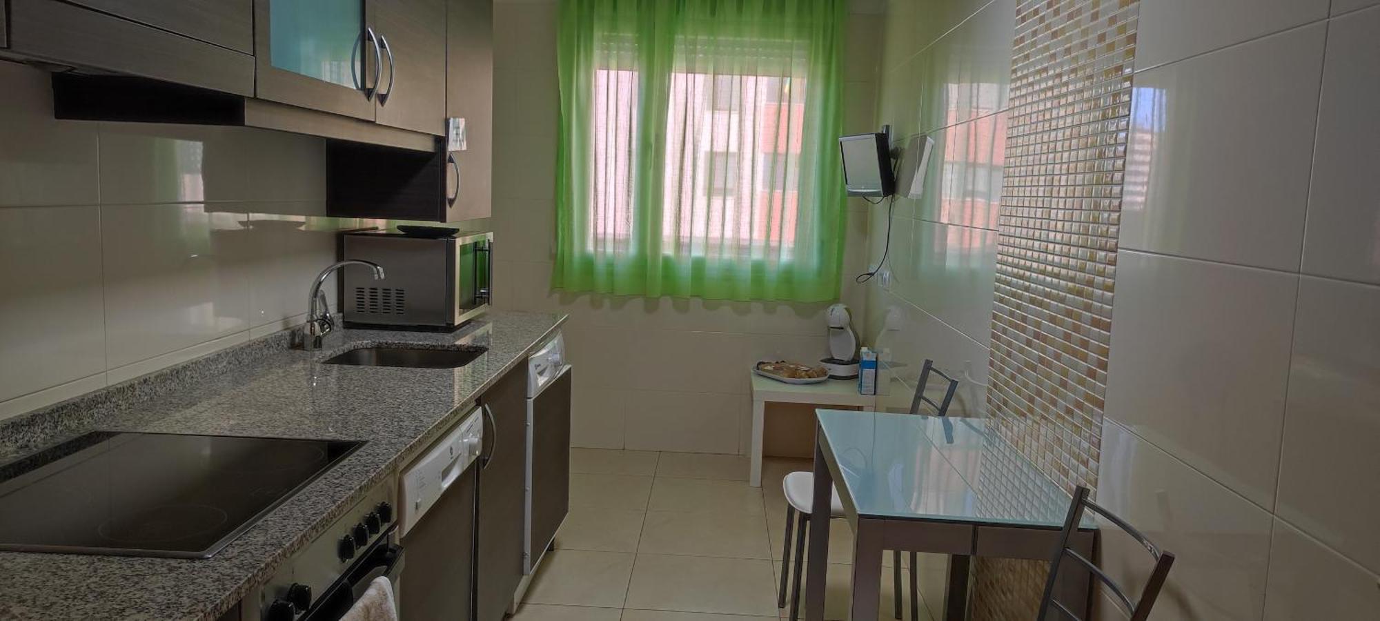 Apartamento Los Lirios Logroño Dış mekan fotoğraf