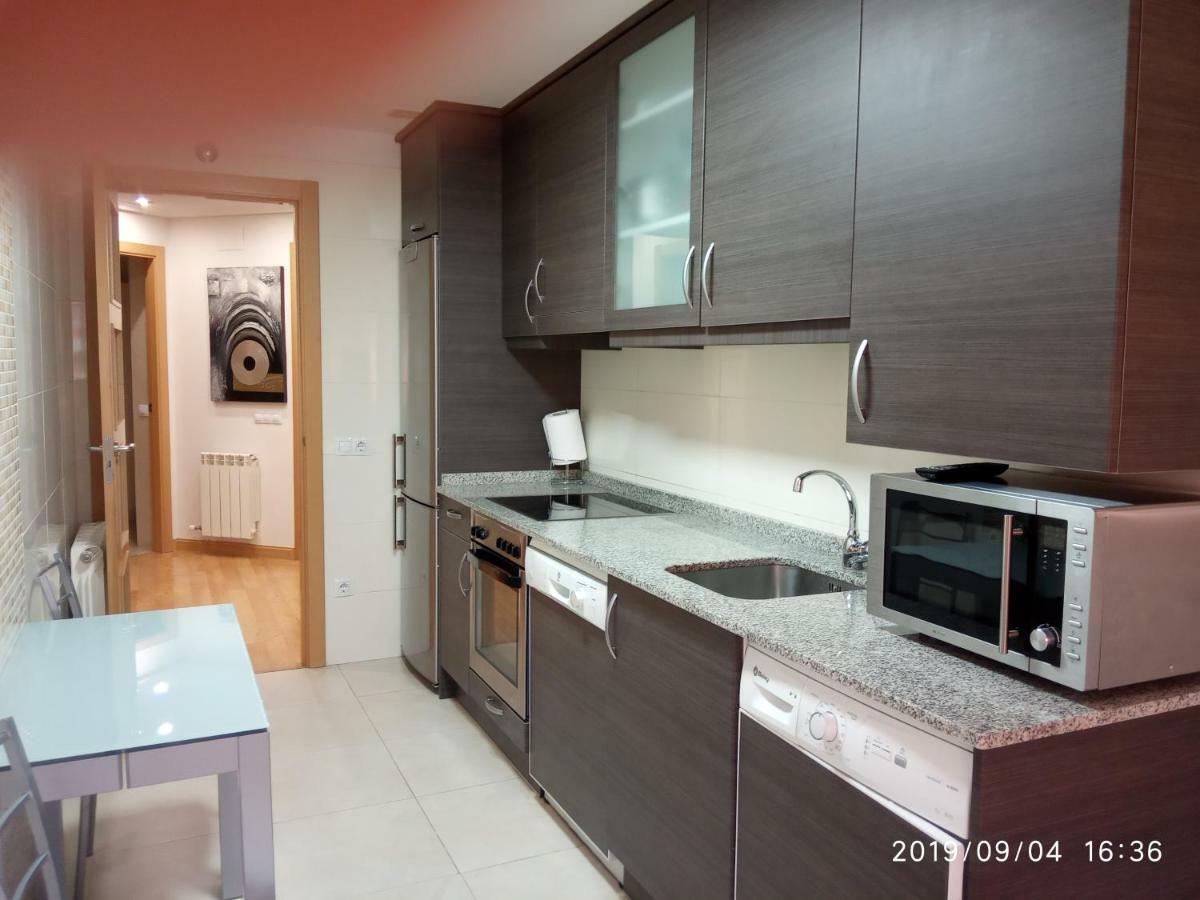 Apartamento Los Lirios Logroño Dış mekan fotoğraf